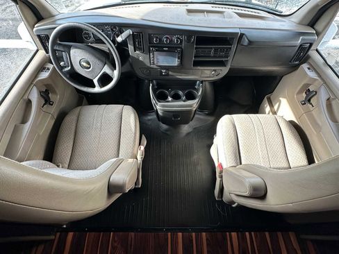 Used 2014 Chevrolet Express 4500 w/ RV Package image 14