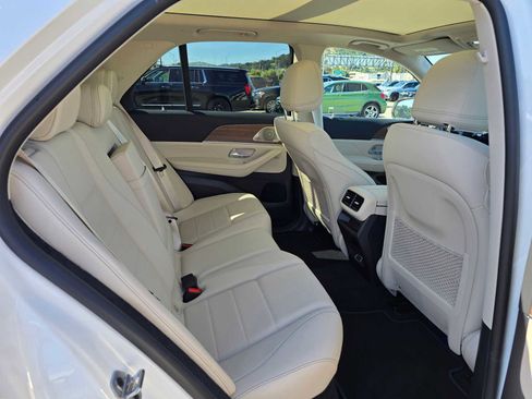 New 2026 Mercedes-Benz GLE 450 4MATIC image 13