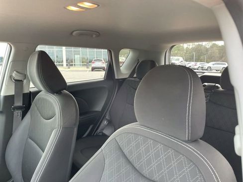 Used 2015 Kia Soul image 14