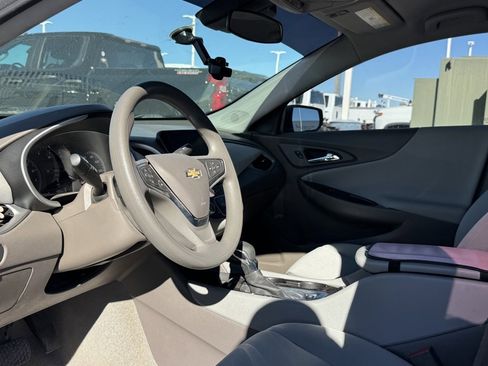 Used 2024 Chevrolet Malibu LS image 8