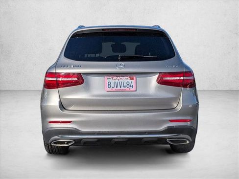 Used 2019 Mercedes-Benz GLC 300 4MATIC image 7