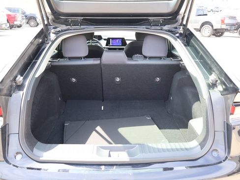 Used 2025 Toyota Prius LE FWD image 13