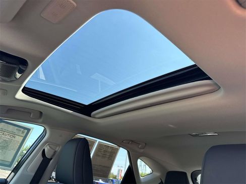 Used 2025 Lexus NX 250 FWD image 4