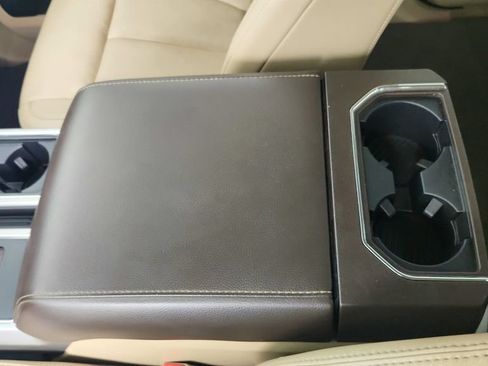 Used 2019 Ford F150 Lariat RWD image 21
