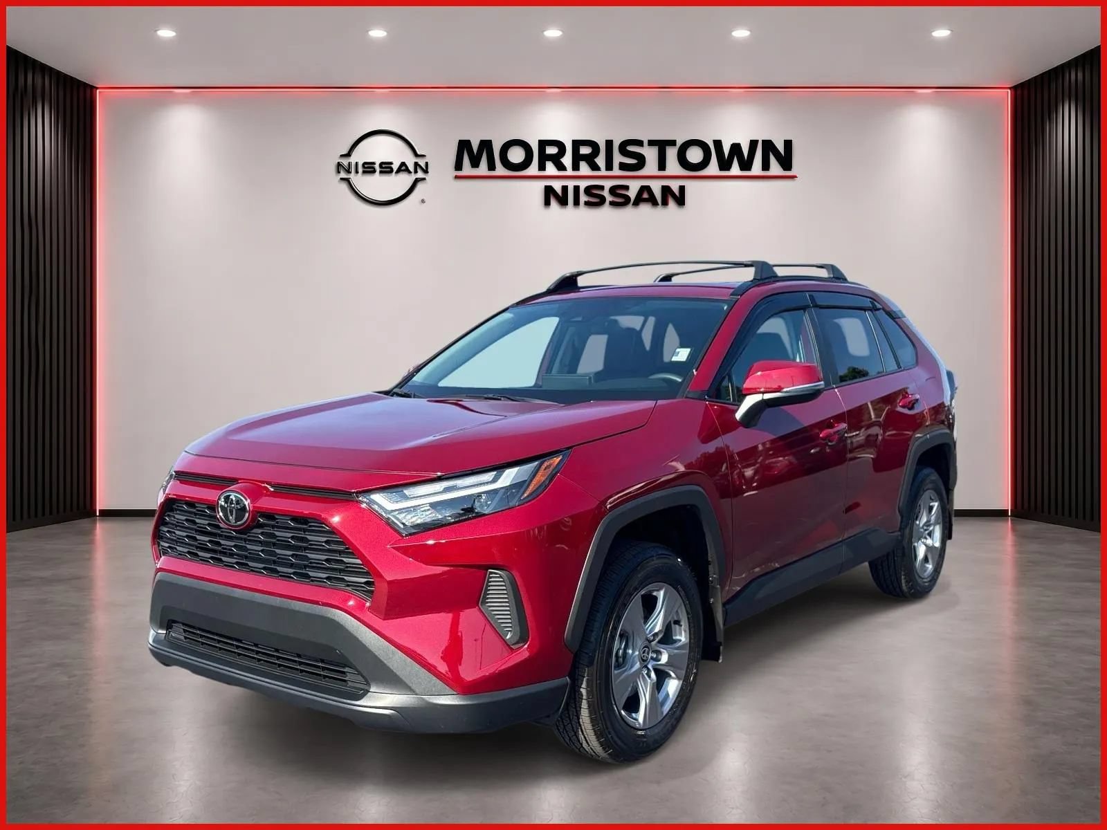 Used 2025 Toyota RAV4 XLE w/ Convenience Package AWD/4WD image 7