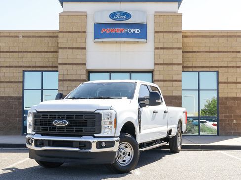 Certified 2024 Ford F250 XL w/ XL Chrome Package AWD/4WD image 2