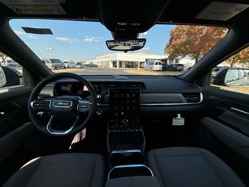 New 2026 GMC Terrain Elevation w/ Technology Package II image 2