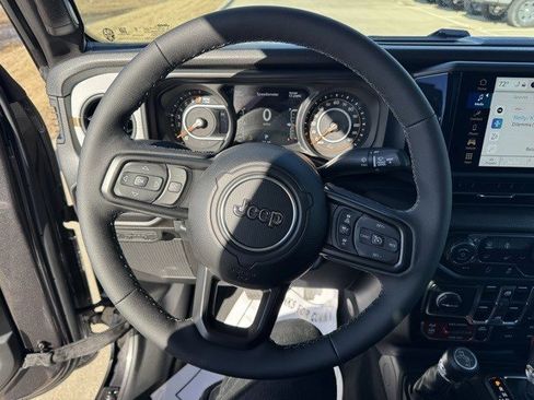 New 2026 Jeep Gladiator Willys image 16