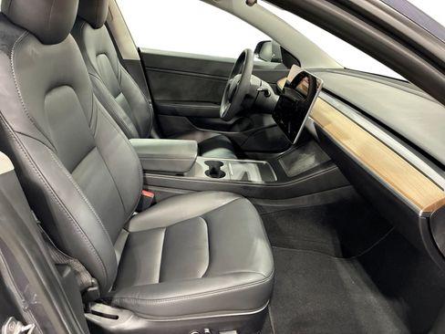 Certified 2021 Tesla Model 3 Long Range AWD/4WD image 13