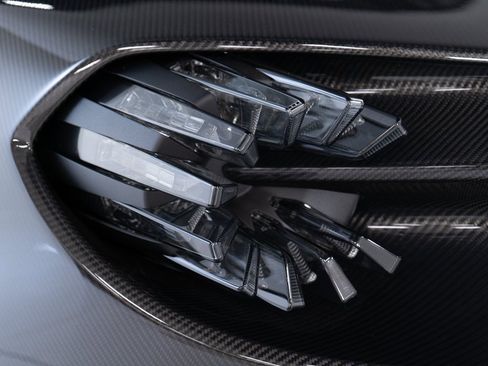 Used 2020 Aston Martin DBS Zagato image 46