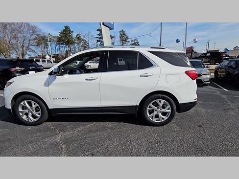 Used 2020 Chevrolet Equinox Premier image 32
