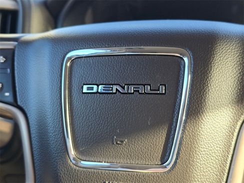 Used 2018 GMC Sierra 1500 Denali w/ Denali Ultimate Package image 31