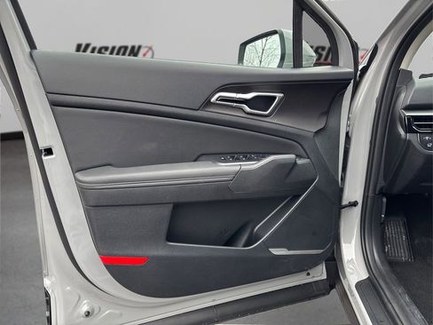 New 2026 Kia Sportage EX AWD/4WD image 15