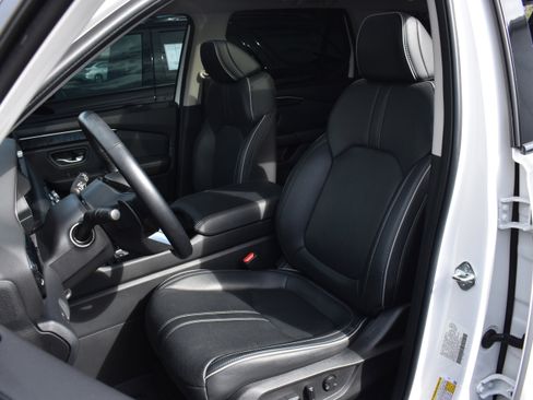 Certified 2023 Honda Pilot Elite image 27