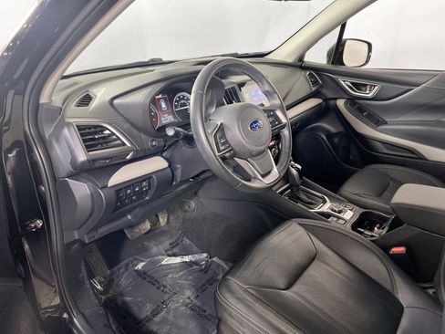 Used 2023 Subaru Forester Limited AWD/4WD image 9