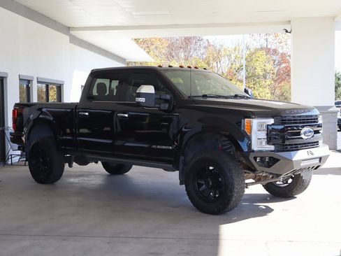 Used 2017 Ford F350 Platinum w/ Platinum Ultimate Package image 8