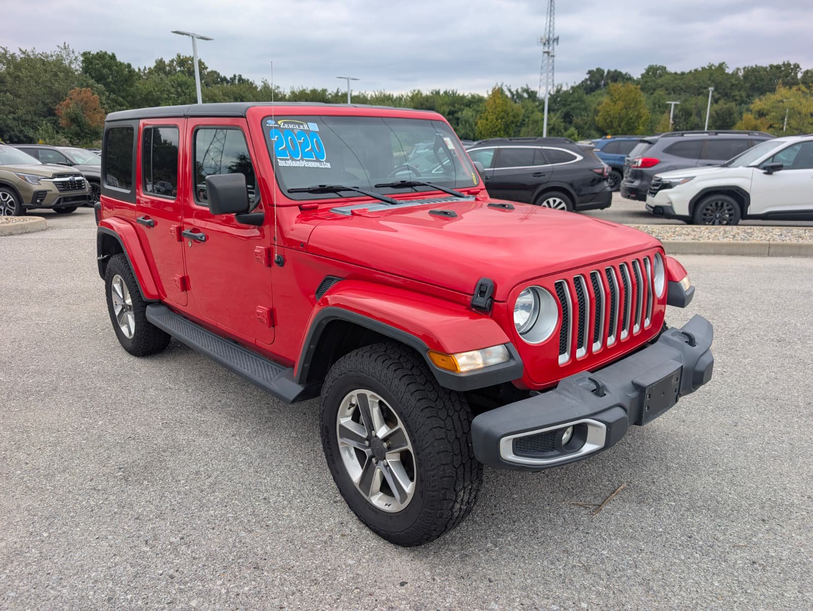Used 2020 Jeep Wrangler Unlimited Sahara AWD/4WD image 5