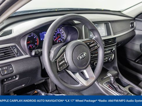 Used 2019 Kia Optima LX w/ LX 17" Wheel Package image 4
