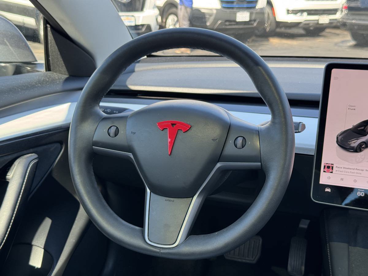 Used 2023 Tesla Model 3 Standard Range RWD image 26