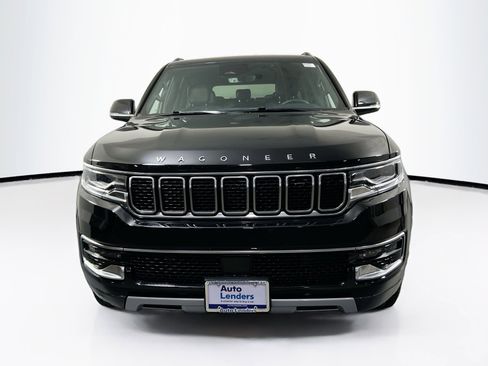 Used 2022 Jeep Wagoneer Series II image 2