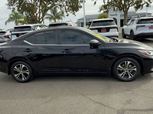 Used 2022 Nissan Sentra SV image 8