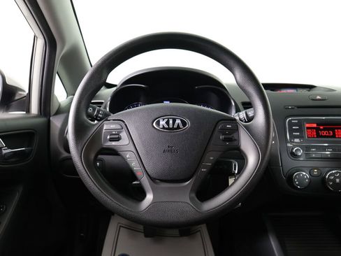 Used 2016 Kia Forte LX image 28