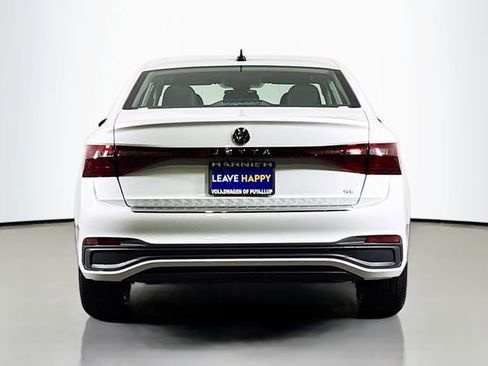 New 2026 Volkswagen Jetta SE image 6