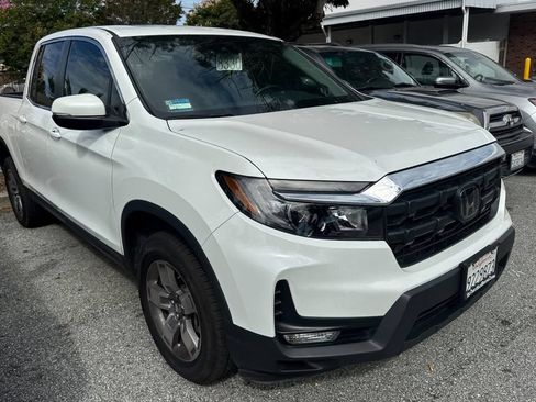 Used 2024 Honda Ridgeline RTL image 2