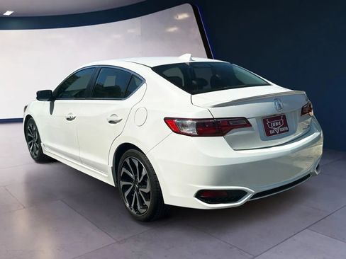 Used 2018 Acura ILX w/ Special Edition Package FWD image 3