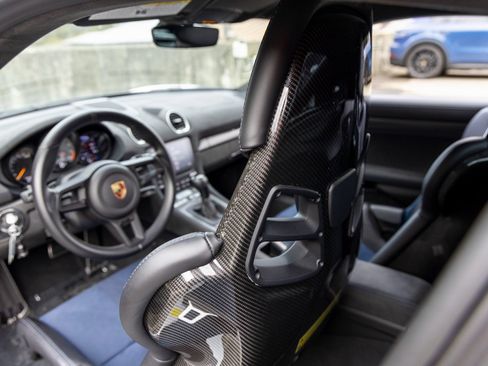 Certified 2023 Porsche 718 Cayman GT4 RS RWD image 40