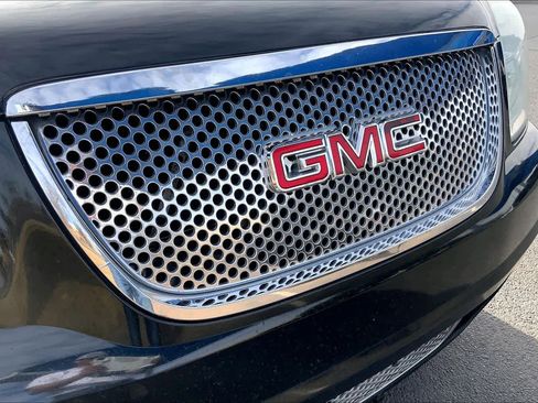 Used 2013 GMC Yukon Denali image 29