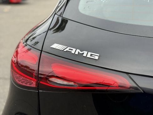 Used 2025 Mercedes-Benz GLC 43 AMG 4MATIC image 26