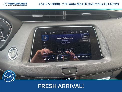 Used 2019 Cadillac XT4 Premium Luxury image 18