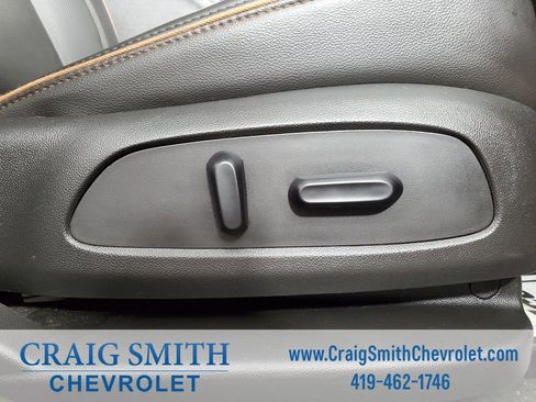 Used 2021 GMC Acadia AT4 w/ Trailering Package image 32