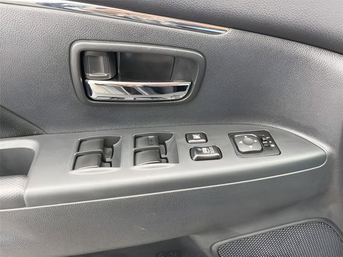 Used 2025 Mitsubishi Outlander Sport LE image 19