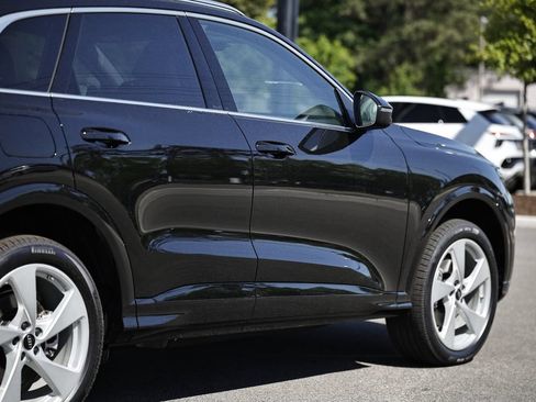 New 2026 Audi Q5 Premium AWD/4WD image 7