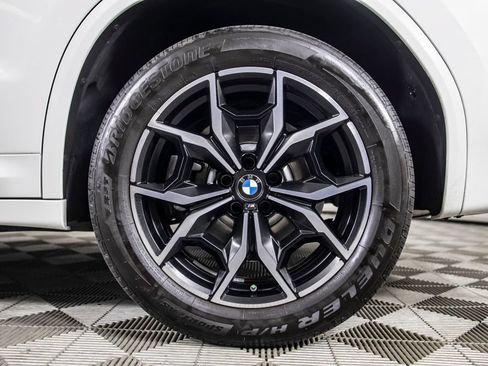 Used 2024 BMW X3 sDrive30i w/ M Sport Package RWD image 44
