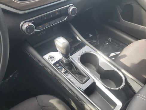 Certified 2023 Nissan Altima 2.5 SV FWD image 27