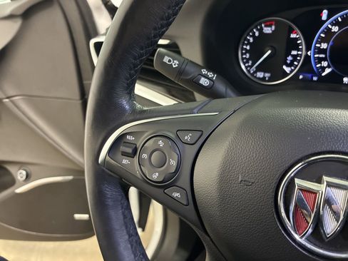 Used 2021 Buick Enclave Avenir w/ Avenir Technology Package image 21