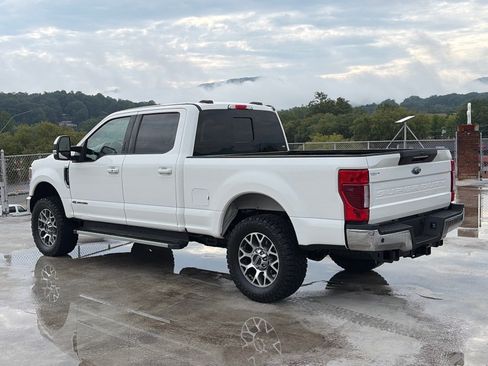 Used 2021 Ford F250 Lariat w/ Lariat Ultimate Package AWD/4WD image 5