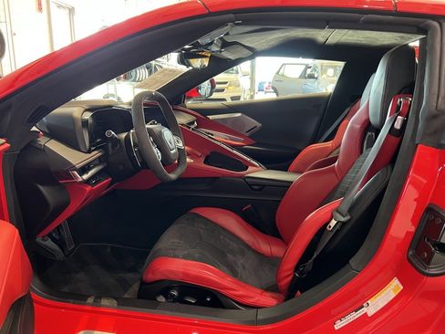 Used 2023 Chevrolet Corvette Stingray Premium Conv w/ Z51 Performance Package image 14