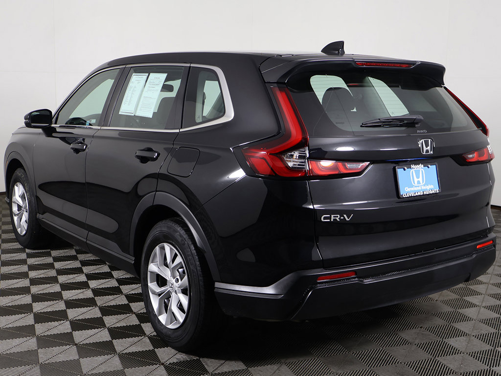 Used 2024 Honda CR-V LX image 6