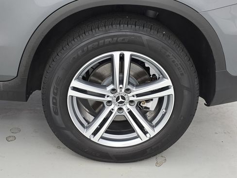 Certified 2021 Mercedes-Benz GLC 300 4MATIC image 33