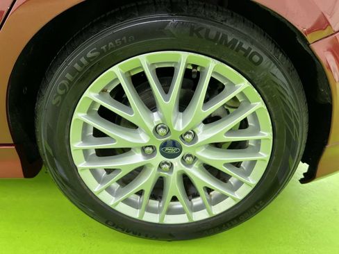 Used 2014 Ford Focus Titanium FWD image 15