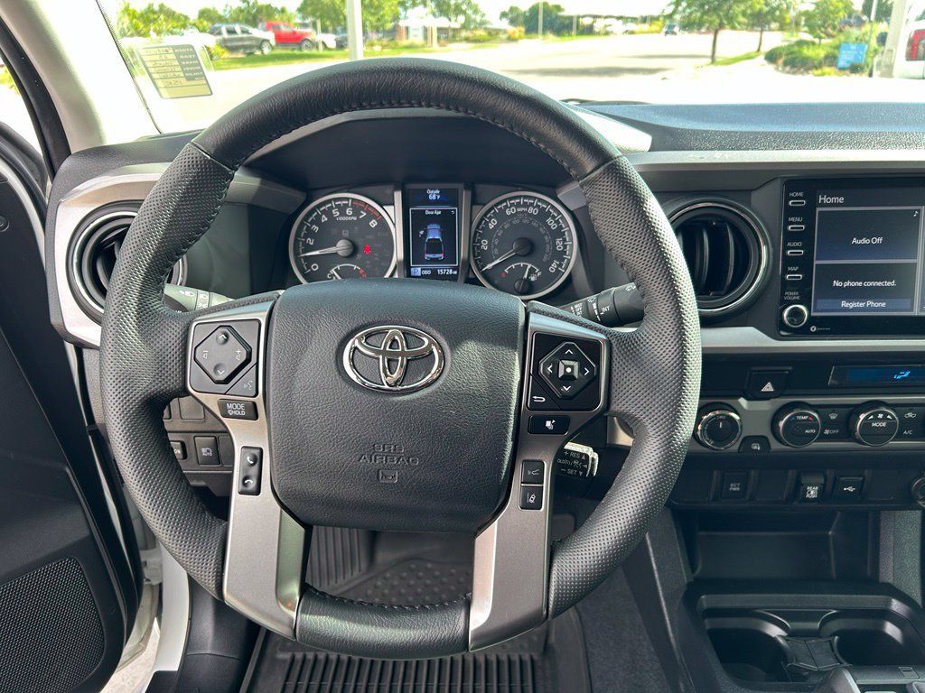 Used 2023 Toyota Tacoma SR5 AWD/4WD image 22
