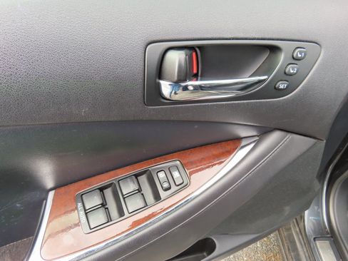 Used 2011 Lexus ES 350 image 13