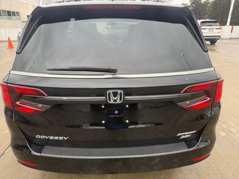 Certified 2023 Honda Odyssey Sport image 18