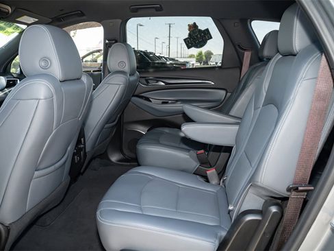 Used 2024 Buick Enclave Essence w/ Sport Touring Edition image 36