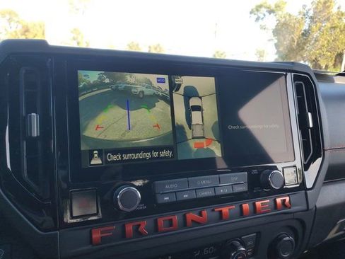 New 2026 Nissan Frontier Pro-X w/ Pro-X Convenience Package RWD image 9