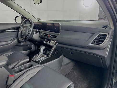 Certified 2024 Kia Seltos EX AWD/4WD image 29
